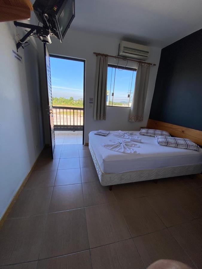 Vandressen E Castro Hotel *